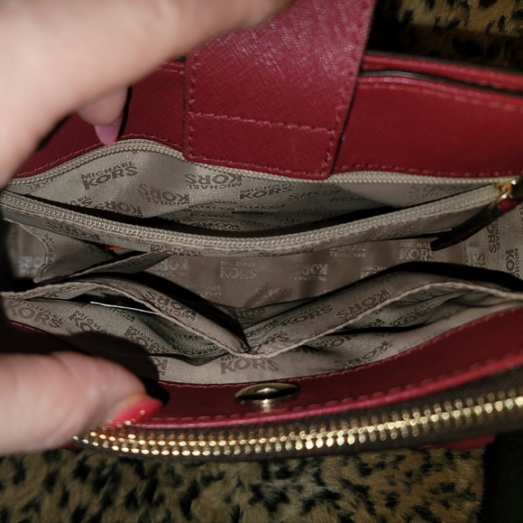 MK Mini Kellen XS Satchel: Brown Cherry - Picture 6 of 6